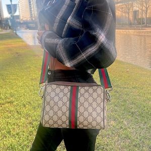💯 AUTH Gucci Ophidia crossbody bag